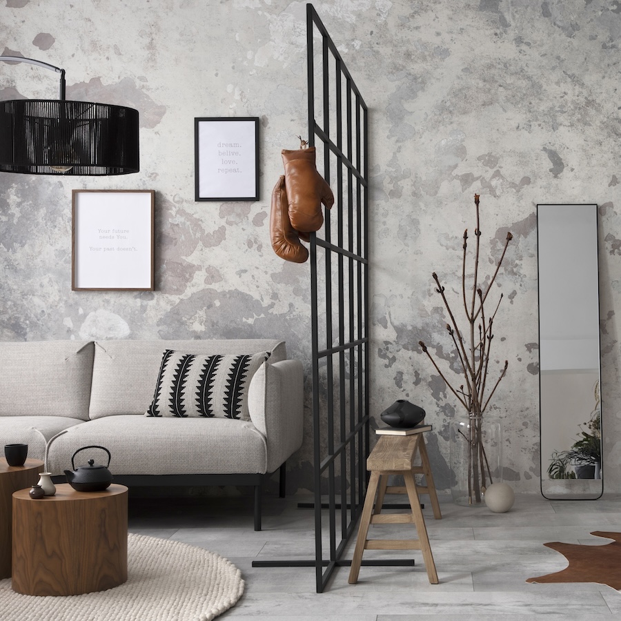 pokój w stylu industrialnym z przegrodą 